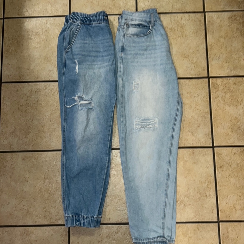 Size small/5 jeans bundle - 2 pair